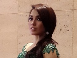 Ussy Sulistiawaty Segera Rilis Single Terbaru tentang Sang Suami