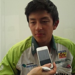 Senggolan dengan Mobil Lain, Rio Finis ke-16 di Sprint Race