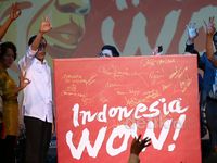 Jokowi Hadiri Rilis Single Slank Indonesia WOW