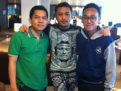 Ini Dia Nidjiholic yang Beruntung Jalan-jalan ke London Bareng Nidji