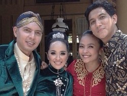 Pecah Telor! Chua Kotak Telah Resmi Menikah