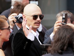 James Franco Lukis Tato Elizabeth Taylor dan Montgomery Clift di Kepala