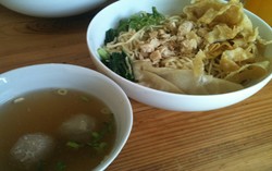 Yummy! Mie Ayam Gurih Sedap Ada di Lokasi Ini