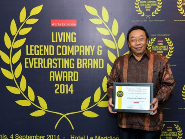 PTPP Terima Penghargaan