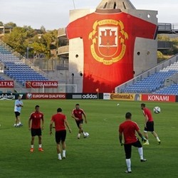 Timnas Gibraltar: Ada Polisi, Pemadam Kebakaran, sampai Agen Pengiriman Barang