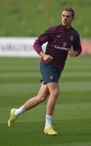 Henderson Cedera dan Diragukan Tampil Hadapi Swiss