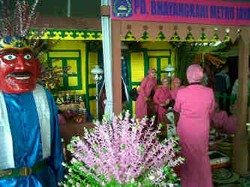 Istri-istri Polisi Pamerkan Hasil Kreatifitas Lewat Bazaar Bhayangkari