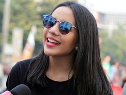 Ketika Angel Pieters Jadi Guru