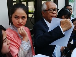 OC Kaligis Tak Terdaftar, Marshanda Harus Ganti Pengacara?