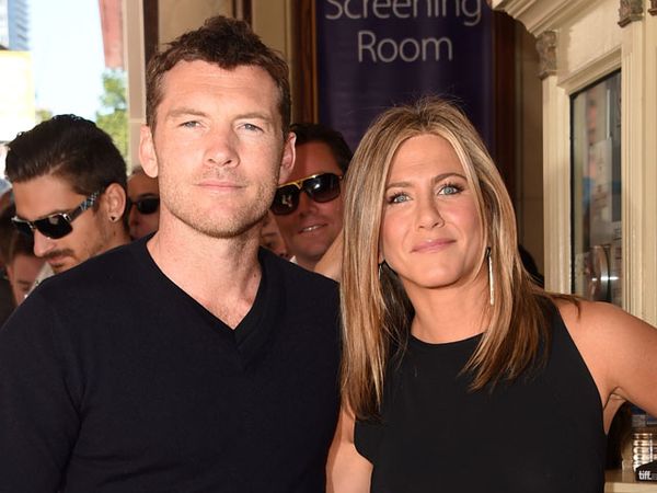 Jennifer Aniston dan Sam Worthington Serba Hitam di TIFF
