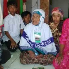 Sukarni, Calon Jamaah Haji Tertua di Probolinggo Berusia 99 Tahun