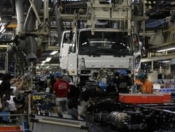 Mungkinkah New Fuso Dirakit di Indonesia?