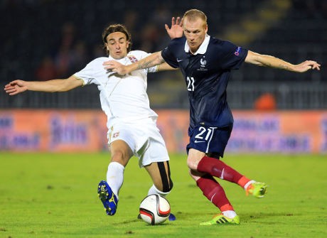 Terkait Timnas Prancis, Mathieu Terbantu Kaus Barcelona