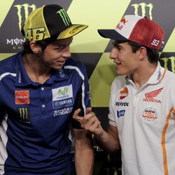 Rekor untuk Rossi dan Marquez yang Makin Dekat dengan Gelar Juara