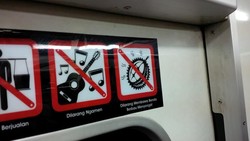 Seperti di Pesawat, di Commuter Line Juga Tak Boleh Bawa Durian