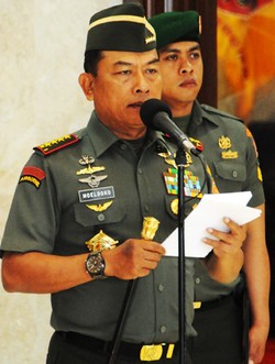 TNI Ganti 3 Pangdam dan Angkat Pangkostrad Baru