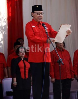Minta Mercy Untuk Menteri Dibatalkan, Tjahjo: Pakai Kijang Juga Tak Masalah