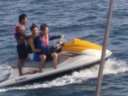 Serunya Sehun dan Tao EXO Naik Jet Ski