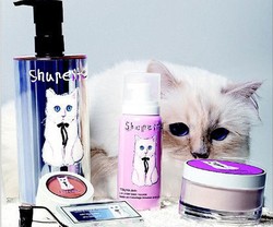 Ini Produk Make-up Shu Uemura yang Terinspirasi dari Kucing Karl Lagerfeld