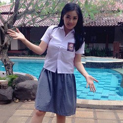 Titi Kamal Jadi Anak SMA Lagi, Masih Cocok atau Tidak?