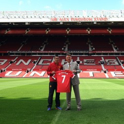 Scholes Puas dengan Aktivitas Transfer MU, Kini Tunggu Racikan Van Gaal