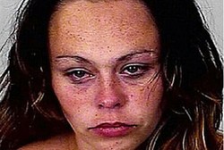 Berdalih Akting Jadi Zombie, Wanita Ini Serang dan Gigit Wajah Tetangganya