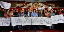 Saat Para Bupati dan Wali Kota Ramai-ramai Menentang Partainya