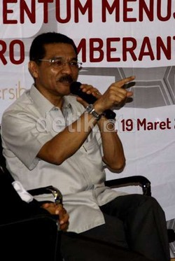 Mendagri dan Komisi II Rapat RUU Pemda Malam Ini