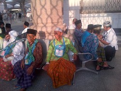 Gelang Identitas Jadi Penyelamat Jamaah Haji yang Tersesat