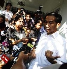 Tak Ada JK di Kantor Transisi, Jokowi: Tiap Malam Saya Bersama Pak JK