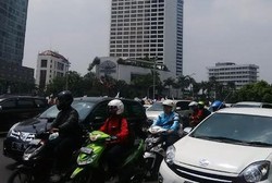 Ada Ribuan Advokat Demo, Bundaran HI Macet