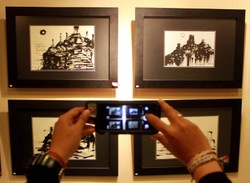 Budayawan Mudji Sutrisno Terinspirasi Buat Sketsa Warna Warni di Nepal