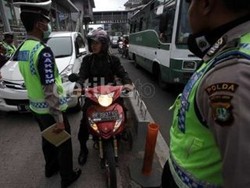 Jokowi Diharapkan Bisa Lindungi Masyarakat di Jalan Raya