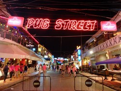 Ini Tempat Nongkrong Favorit Turis di Siem Reap