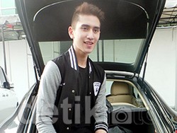 Happy Birthday Verrell Bramasta!