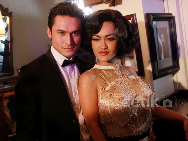 Duet, Jupe dan Indra Bruggman Udah Gak Tahan