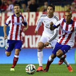Lawan Madrid, Juanfran Ingatkan Atletico untuk Tidak Over-confident
