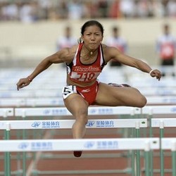 Tugas Dedeh Erawati dkk. Membayar Kegagalan Empat Tahun Silam