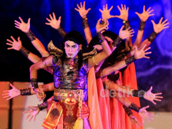 Penari Dalam dan Luar Negeri Ramaikan SIPA 2014