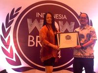 Lippo Raih Indonesia WOW Brand Award 2014