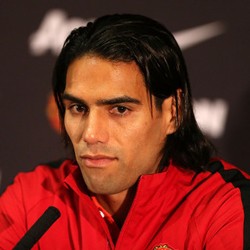 Falcao Yakinkan Van Gaal Lewat Peluang Pertamanya di Sesi Latihan