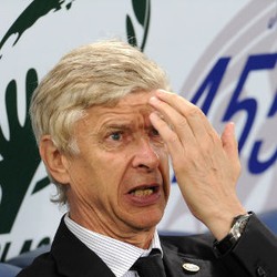 Wenger ke Roma Karena Tak Bisa Tolak Undangan dari Paus