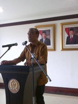 Pimpinan DPD RI: Tak Ada Alasan Kembali ke Orde Baru!