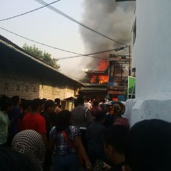 Perumahan yang Terbakar di Jakarta Timur Ternyata Asrama TNI