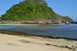 Pantai Goa Cina Malang, Pantai Perawan Sejuta Pesona