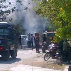 Warga Protes Rumahnya Berdebu Dampak Hilir Mudik Truk Proyek