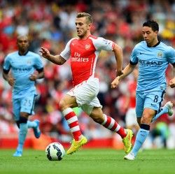 Sengit, Arsenal vs City Berakhir 2-2