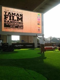 Begini Serunya Taman Film Pertama di Indonesia yang Ada di Bandung