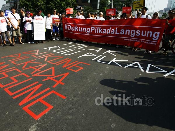 Aksi Demo Tolak RUU Pilkada