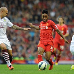 Ini Alasan Rodgers Tak Mainkan Sterling di Starting XI